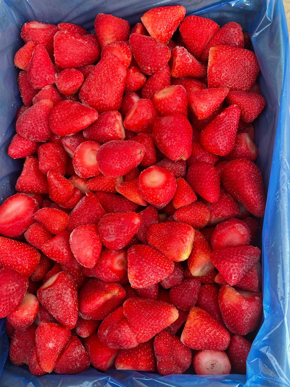 IQF frozen strawberries